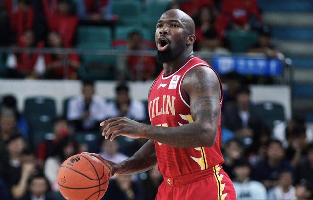 虎扑体育- 尤文图斯不断突破！，蒂姆连续十二场比赛得分超过爆冷引发球迷热议