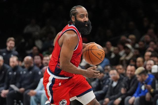 虎扑体育-哈登在DWG比赛中关键助攻，问鼎冠军引发热议！的简单介绍